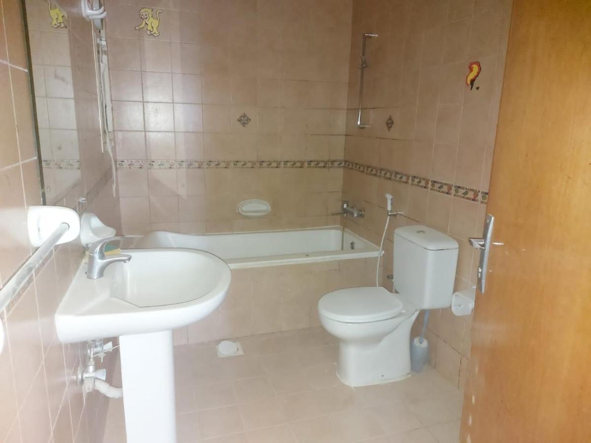 Expo Dxb Hostel Dubai Eksteriør billede
